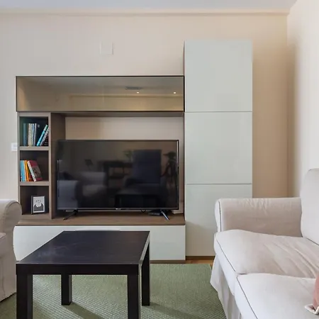 Ah Full&roomy Auditorio De Vut6502as Οβιέδο